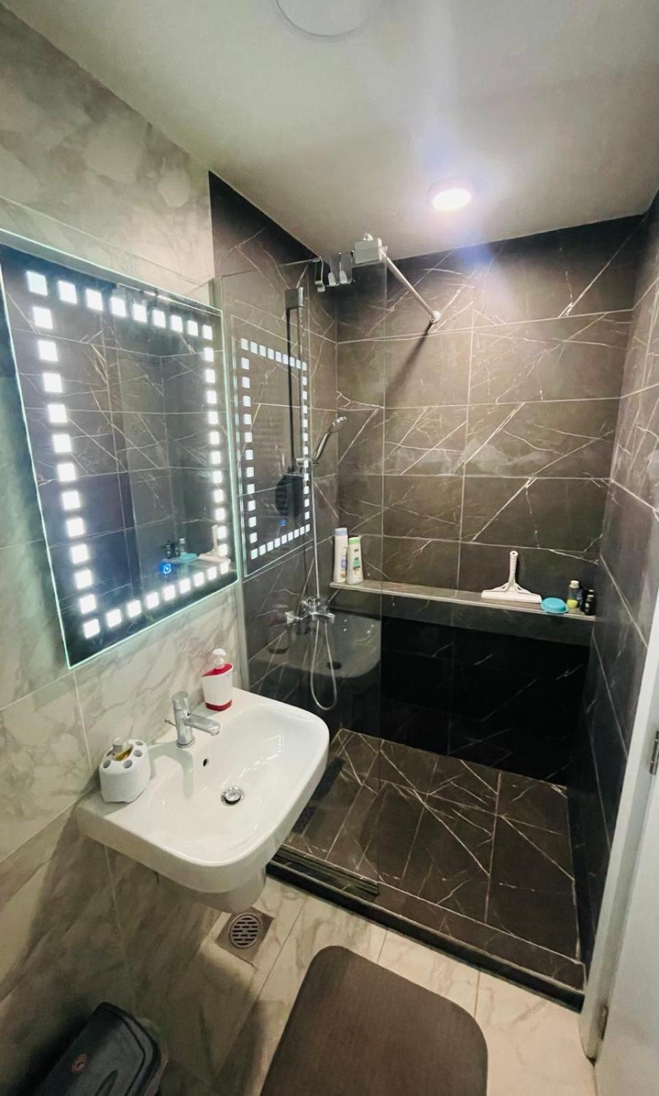 Skopje Boutique Apartments Buitenkant foto